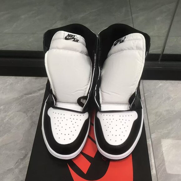 Air Jordan 1 high-top casual fashion sneakers - Picture 2 of 5